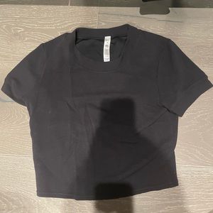 Alo top. Never worn!